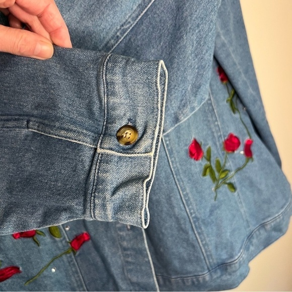 Quacker Factory Vintage Rose Embroidered Denim Button Front Jacket Size 2X - Picture 7 of 15